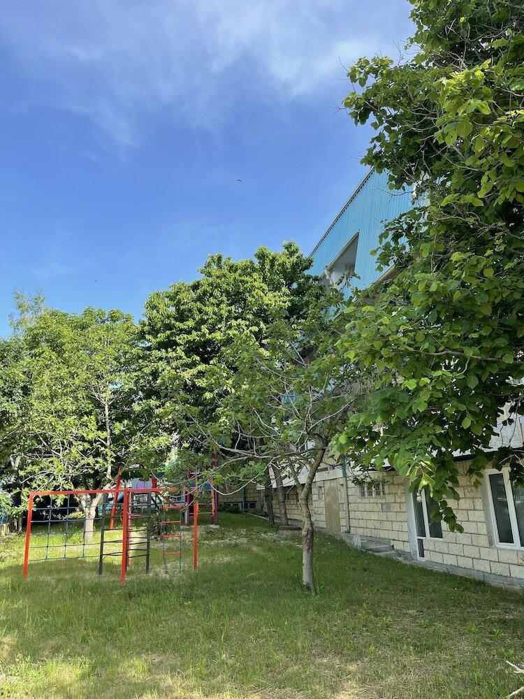 Фото Amadina Garden