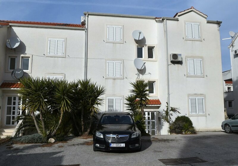 Гостиница Pirka - Apt. w. Terrace & sea View, 2 min to Beach