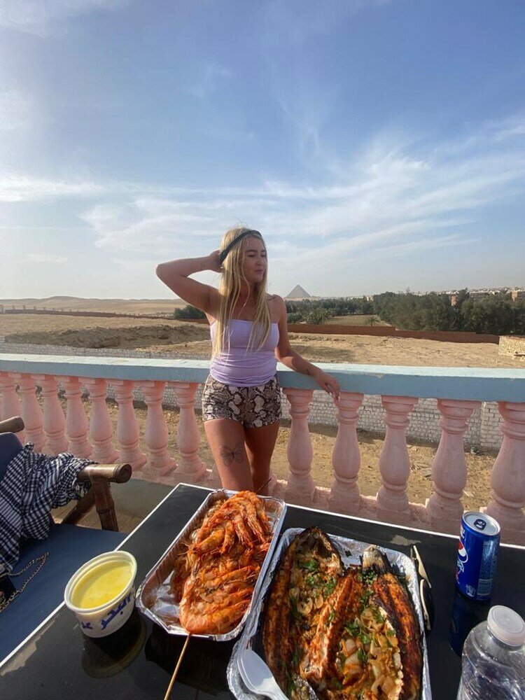 Фото Heru Pyramids View Hotel