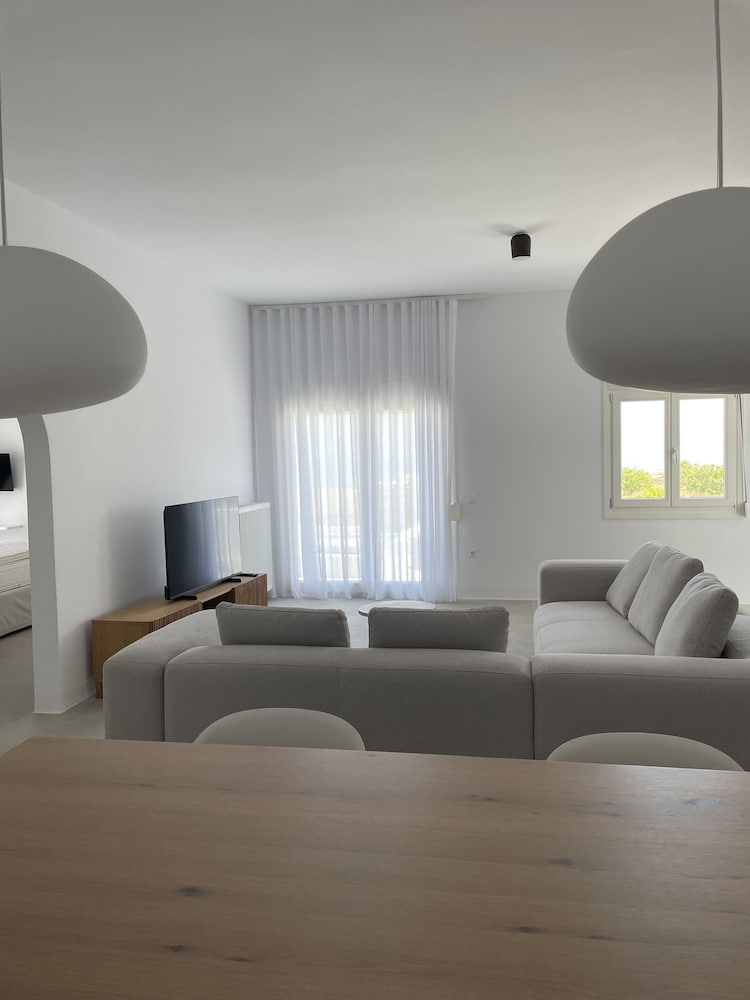 Фото Lilium Homes