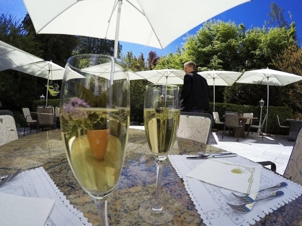 Фото Hotel zur Linde