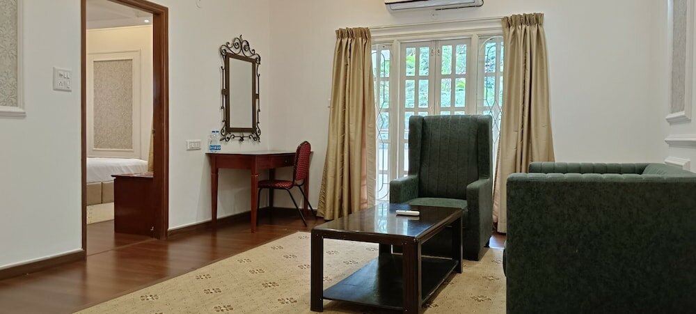 Фото Hyde Park Aparthotel