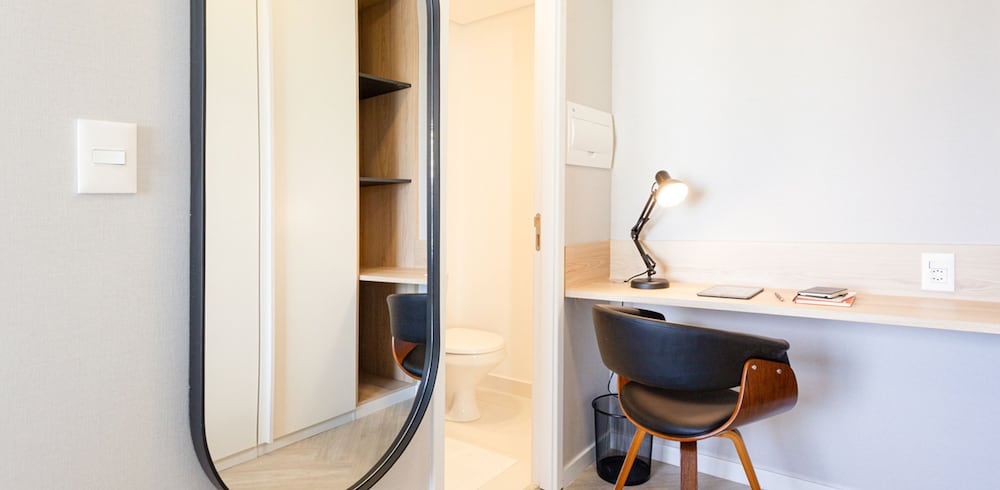 Фото Charlie Brooklyn Studios