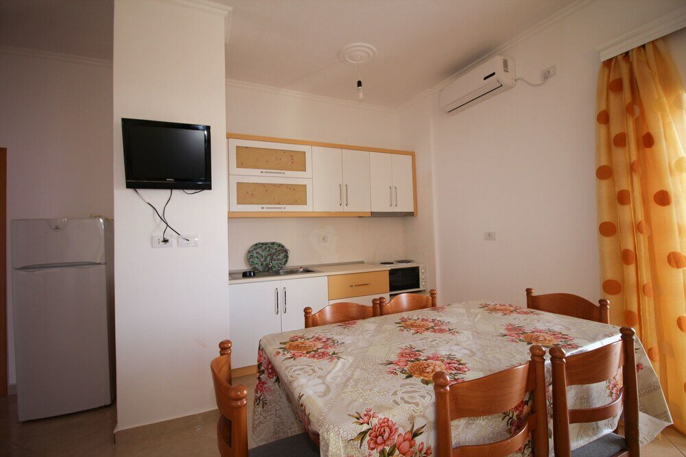 Фото Apartments Dine