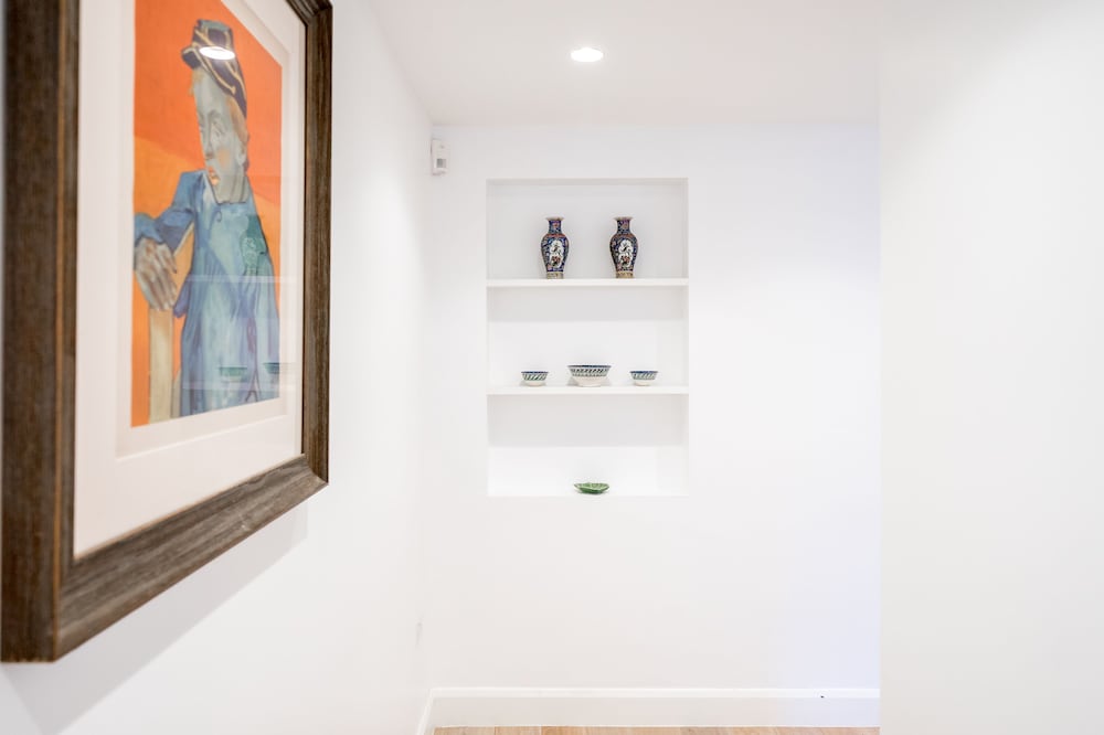 Фото Altido Stylish 2-Bed Flat W Private Garden In Notting Hill