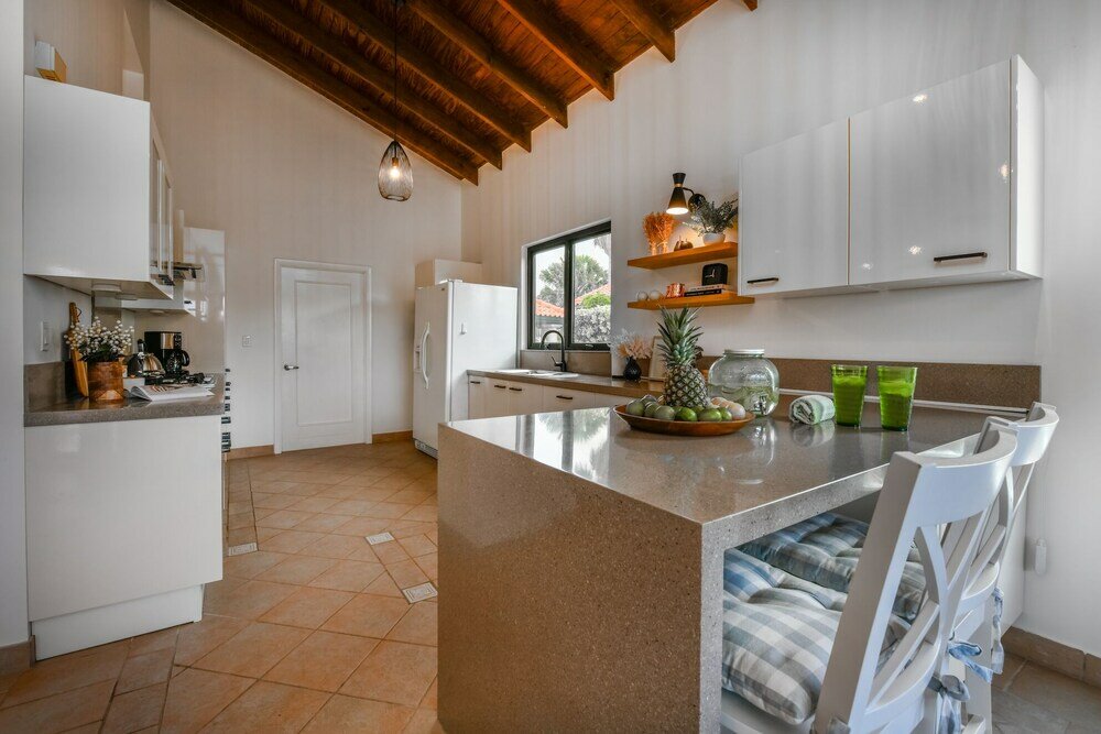 Фото New Gorgeous Listing With Hot Tub& Golf Course View! in Tierra del Sol!