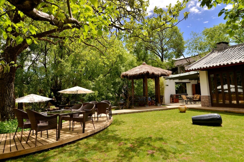 Фото Lijiang Shuhe Youyiju Private Club