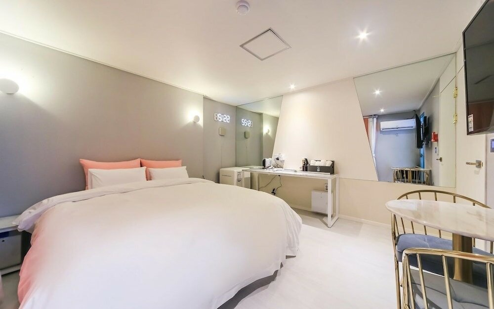 Фото Hotel Momo Juice