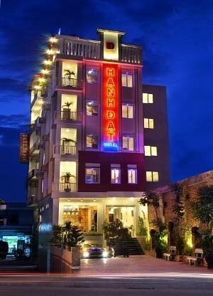 Гостиница Hanh Dat Hotel Hue в Хюэ