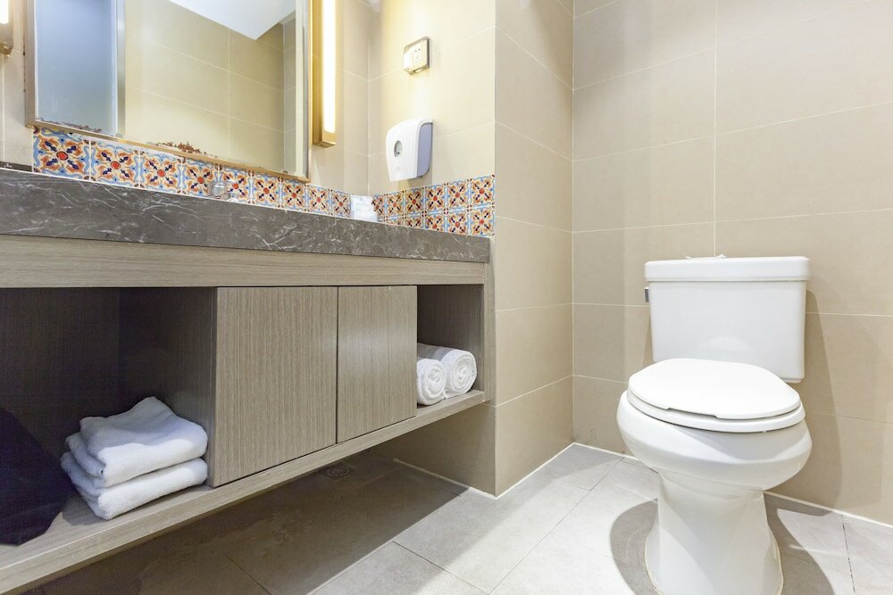 Фото Holiday Inn Express Lhasa Potala Palace, an Ihg Hotel