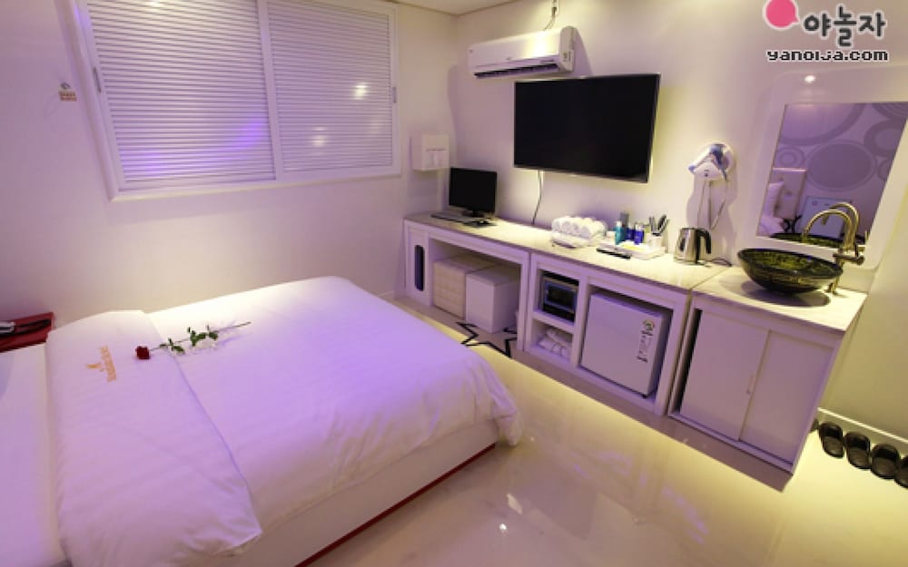 Фото Nonsan Mountain Hotel