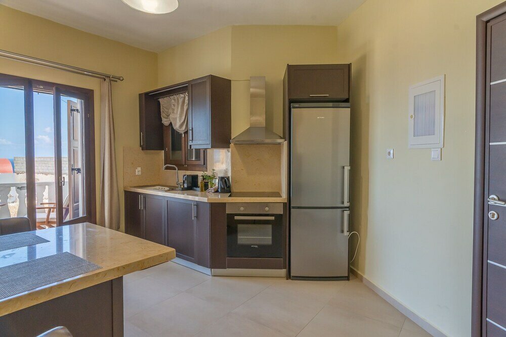 Фото Theoxenia Suites & Apartments