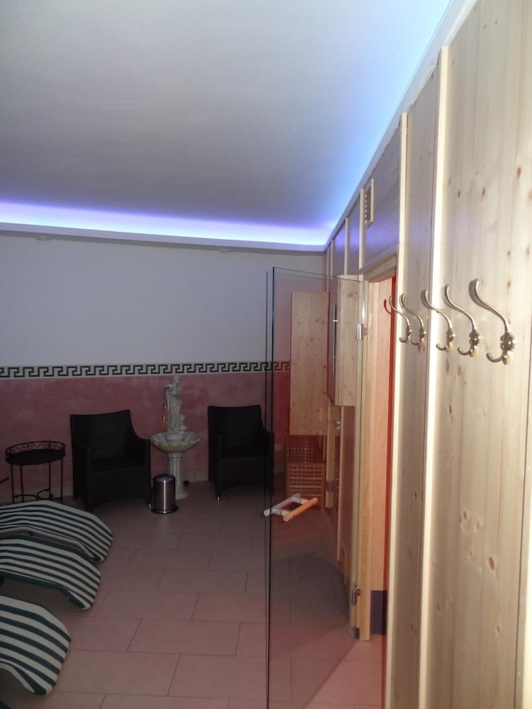 Фото Hotel Peter