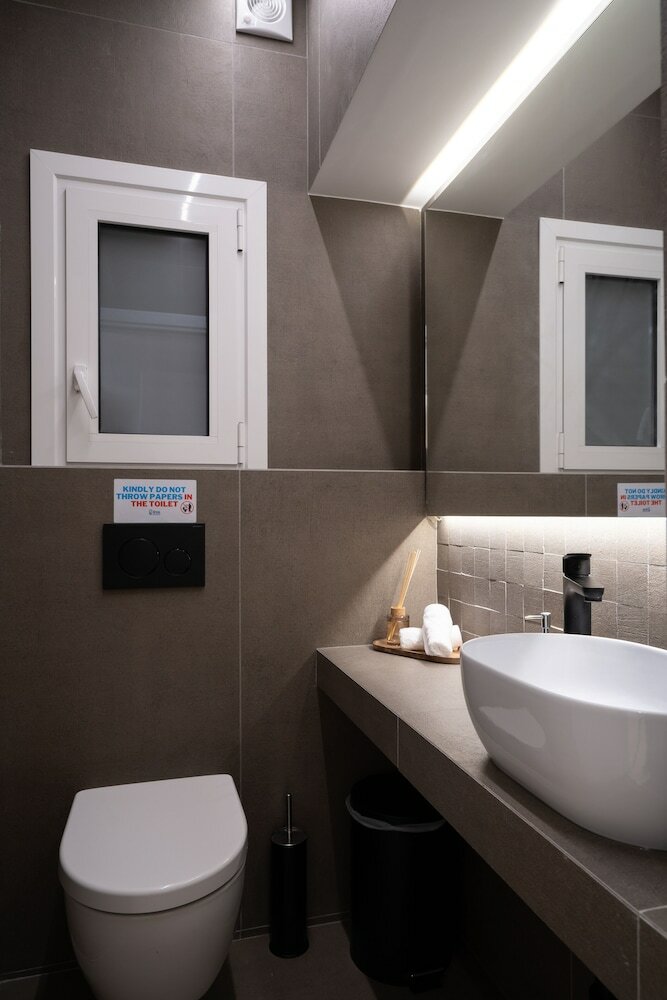 Фото Kolonaki Upscale 4 bdr Luxury apartment