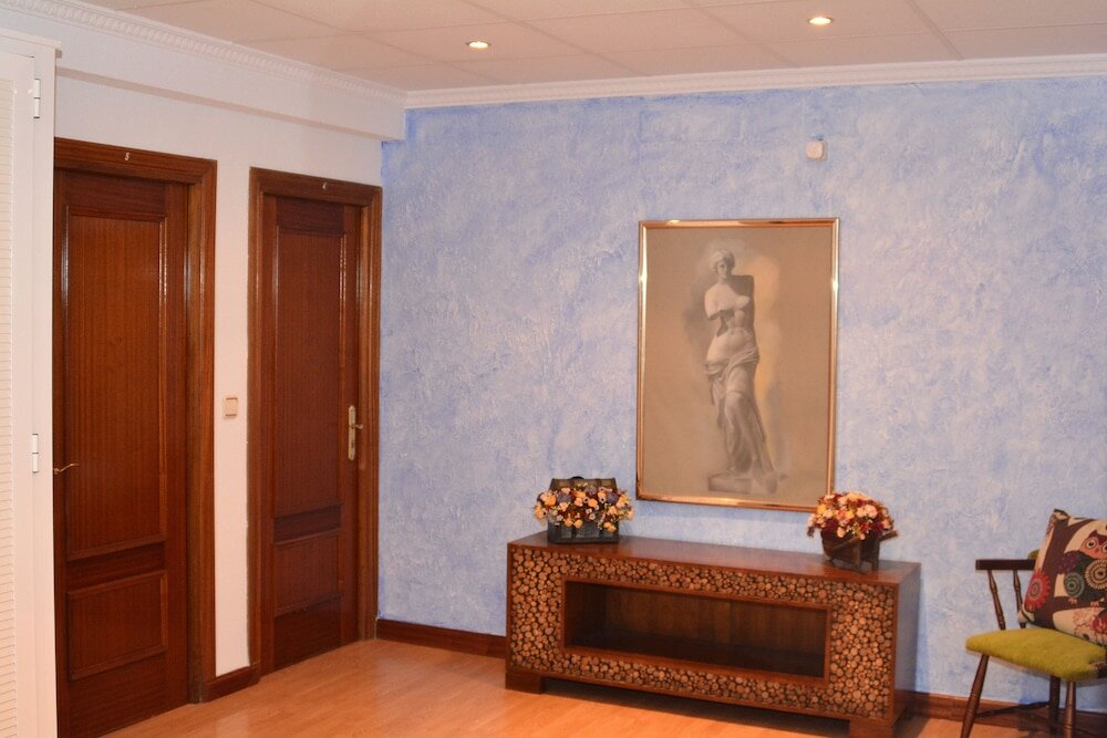 Фото Hostal Gastrobar Carmelo