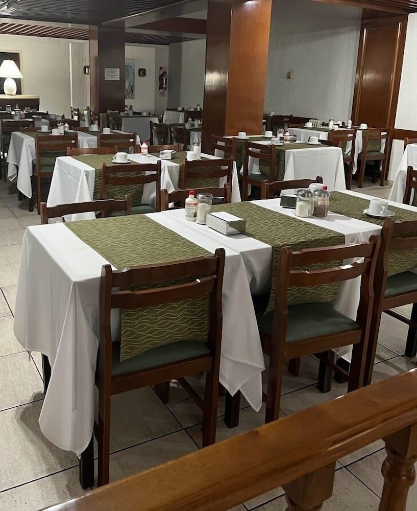 Фото Gran Hotel Cristal