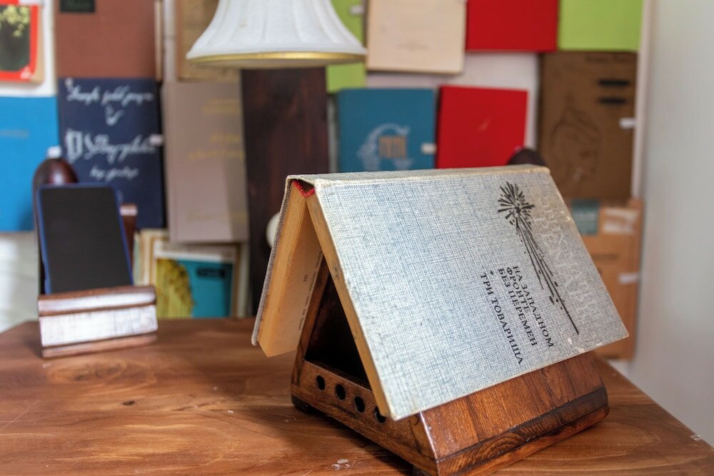 Фото Book Hotel • წიგნების სასტუმრო