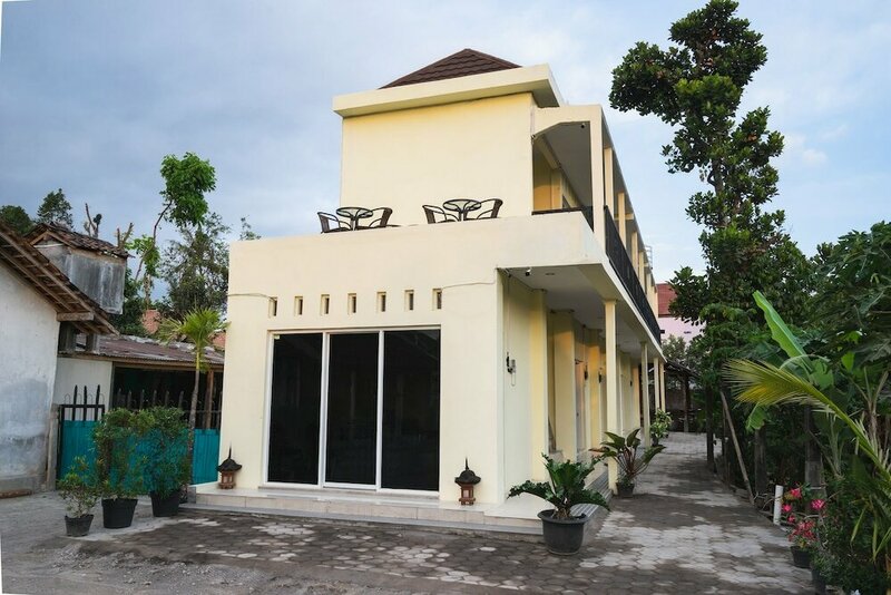 Гостиница Oyo 1855 Elise Exclusive Residence