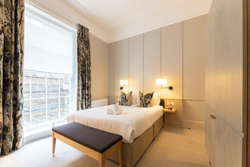 Фото The Goodenough Hotel London