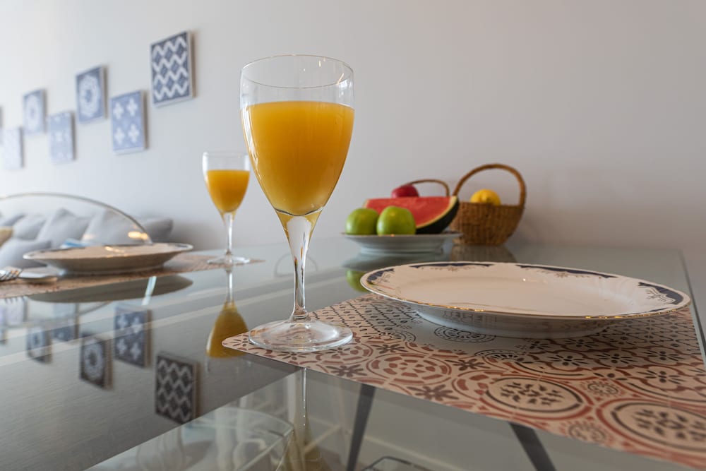 Фото Sea View Apartment 2 Min Walk From the Beach