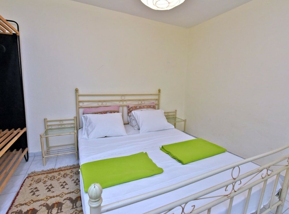 Фото Demi Maisonette