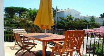 Апартаменты Apartment in Calella de Palafrugell - 104019 by Mo Rentals