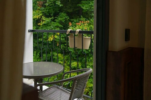 Гостиница Elwood Hotel в Чамлыхемшине