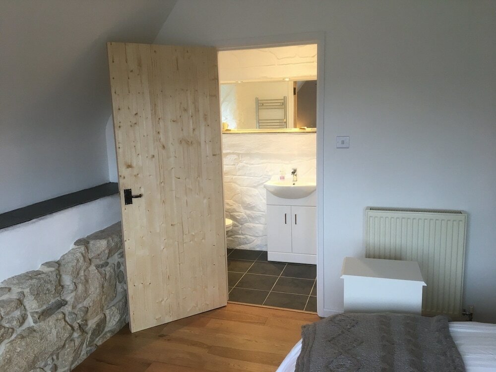 Фото Higher Trenear Farm