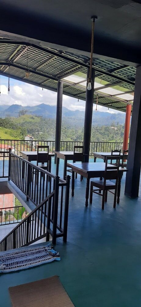 Фото The Zenith Inn Ella