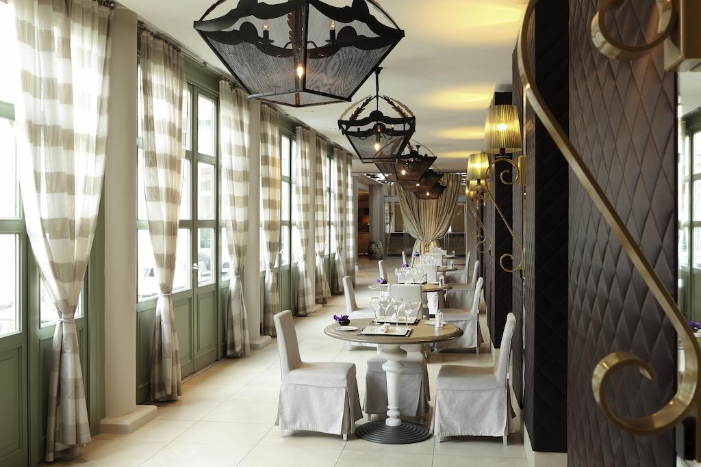 Фото Grand Hotel Roi Rene Aix en Provence Centre MGallery by Sofitel