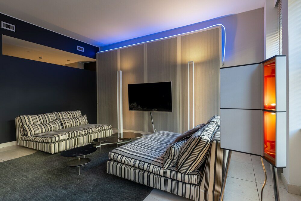 Фото The King Of Milan