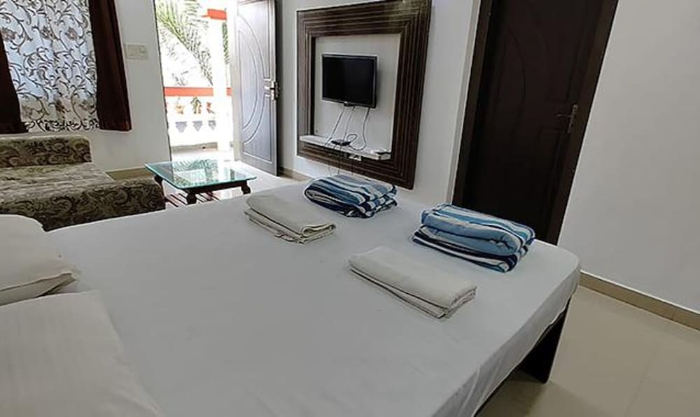 Фото Fabexpress Vaibhav Guest House