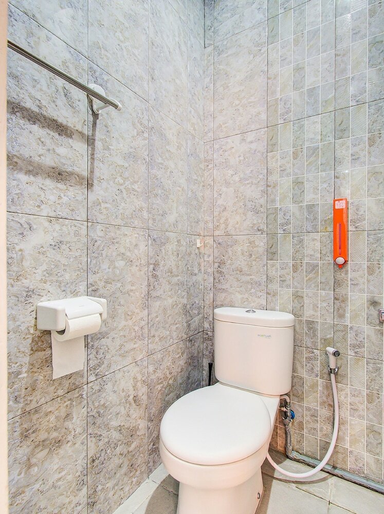 Фото Super Oyo Collection O 3280 Cendhani Raras