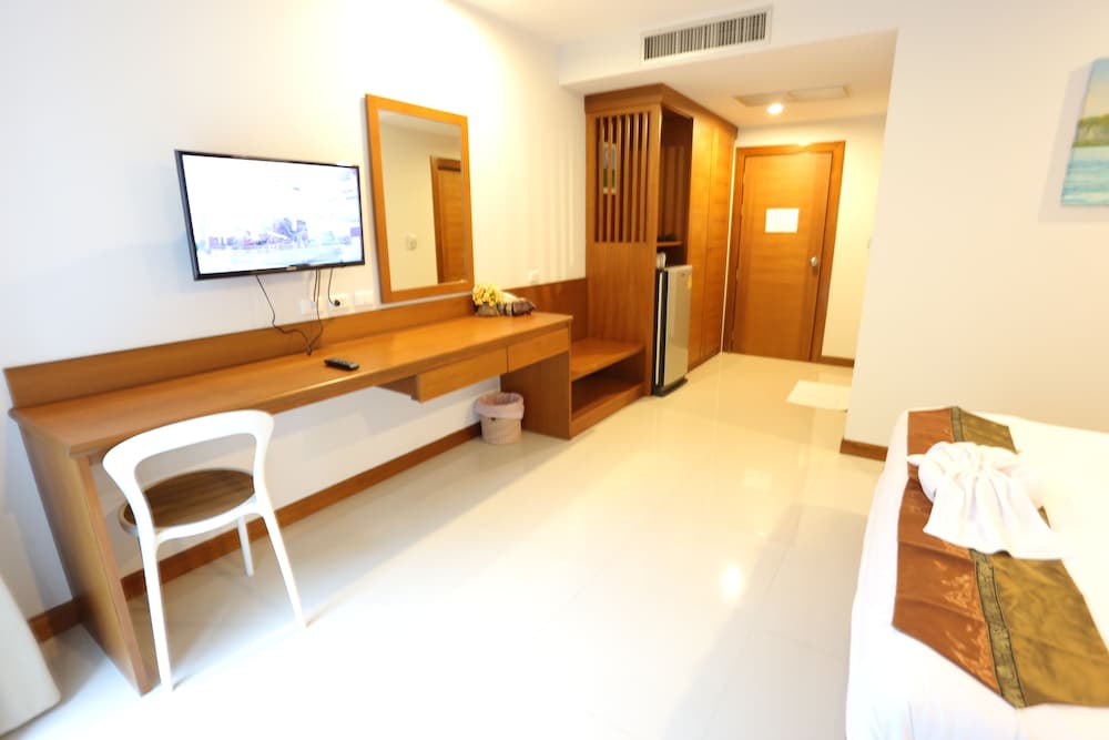 Фото Rojjana Residence