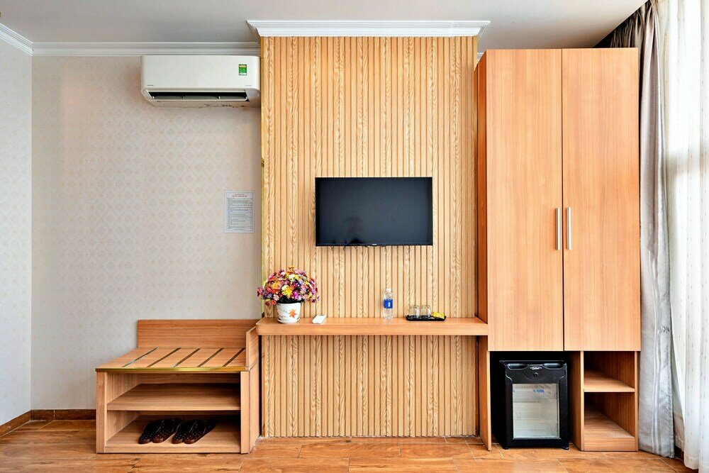 Фото Hanz Luna Hotel