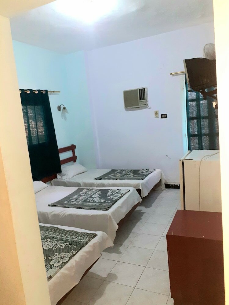 Фото Seasons Hotel