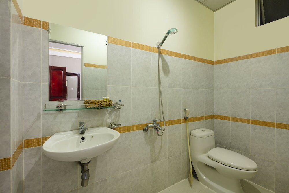 Фото Holiday Hotel