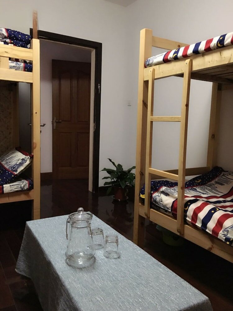 Фото Shanghai Lost International Youth Hostel