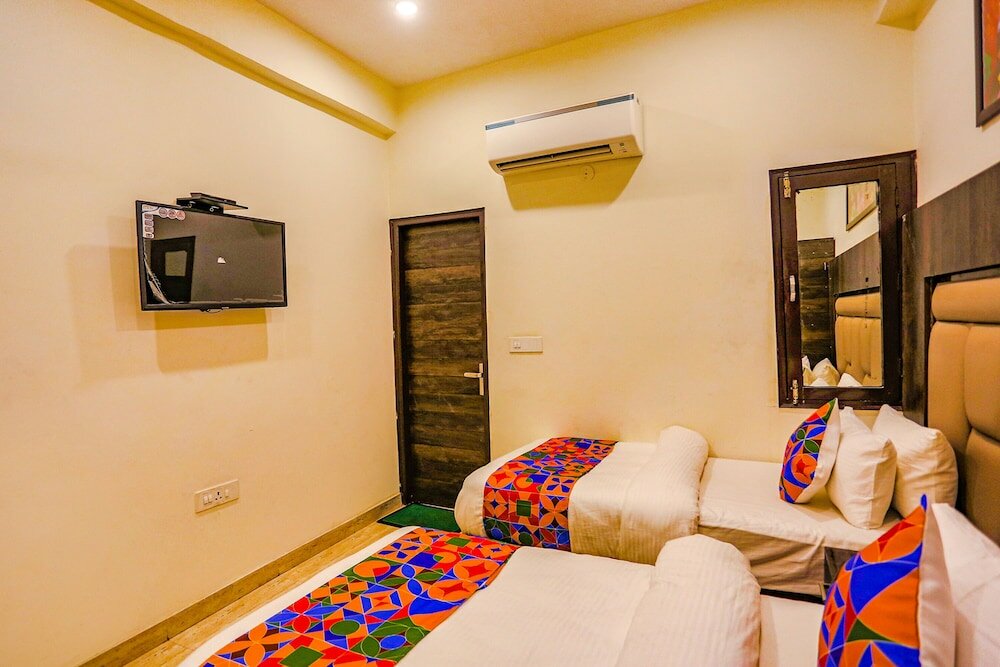 Фото Fabhotel The Kiara