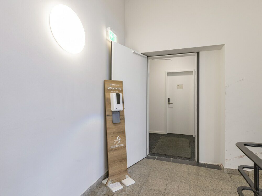 Фото Limehome Augsburg Annastraße