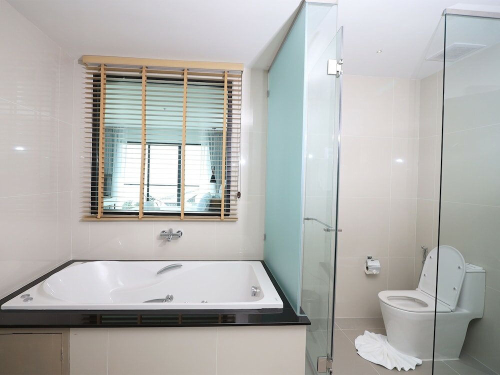 Фото Fortune Hotel SaengChan Beach Rayong