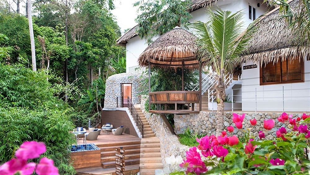 Фото Apartment at Kata Ocean View by Lofty