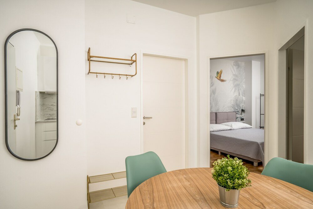 Фото Pappagallo Apartments