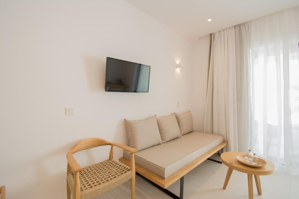 Фото Aqua Blu - Adults Only by Checkin