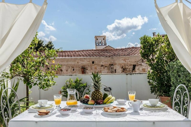 Апартаменты Kalsa Casa di Charme con Terrazza - Cav в Палермо