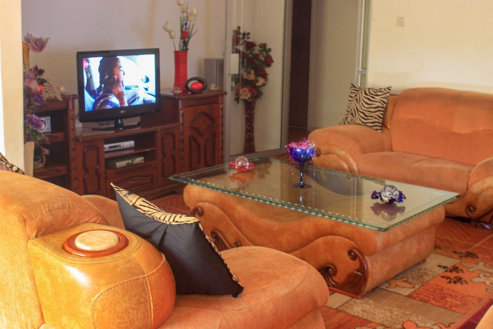 Фото Lillo Executive Lodge