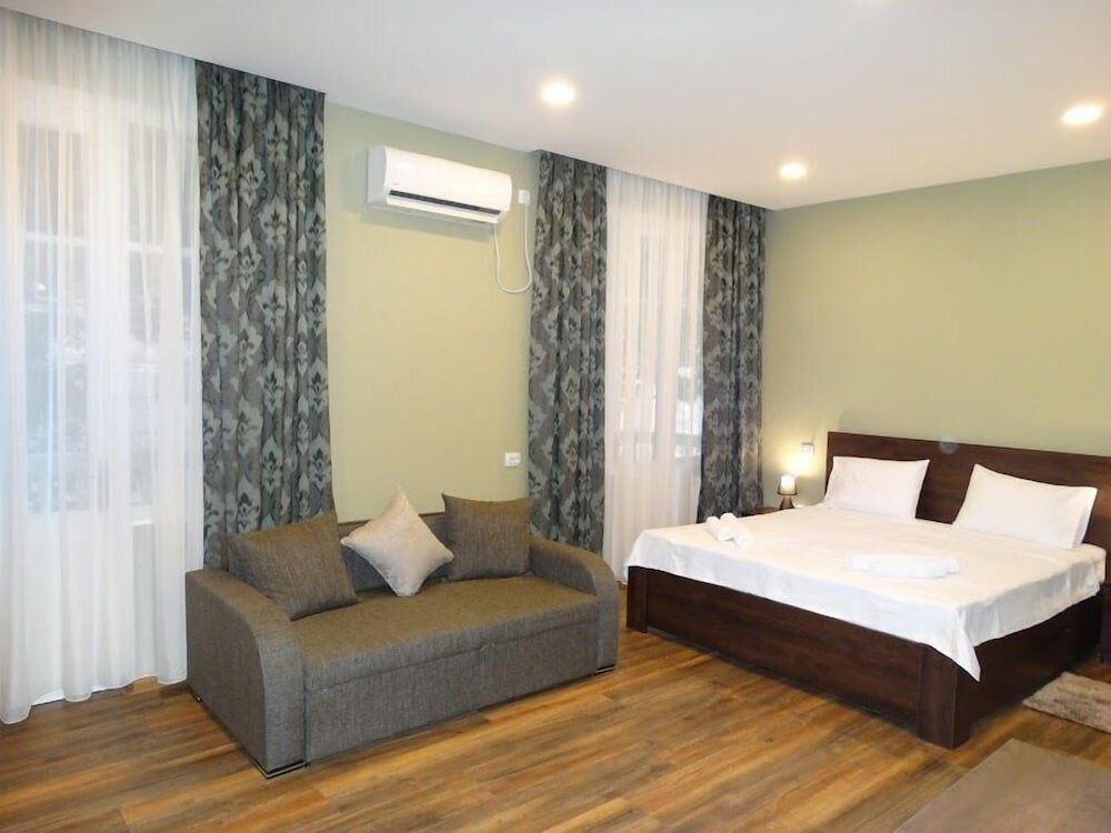 Фото Hotel Boutique Iveria