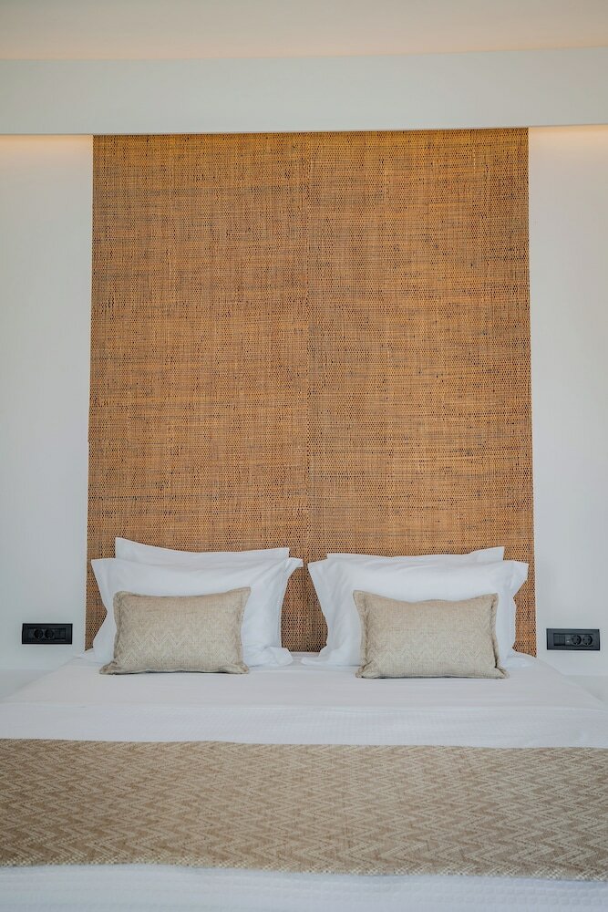 Фото Bonsai Luxury Suites