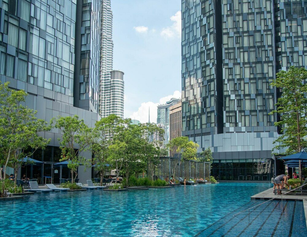 Фото Star Residence by Axquisite Suites