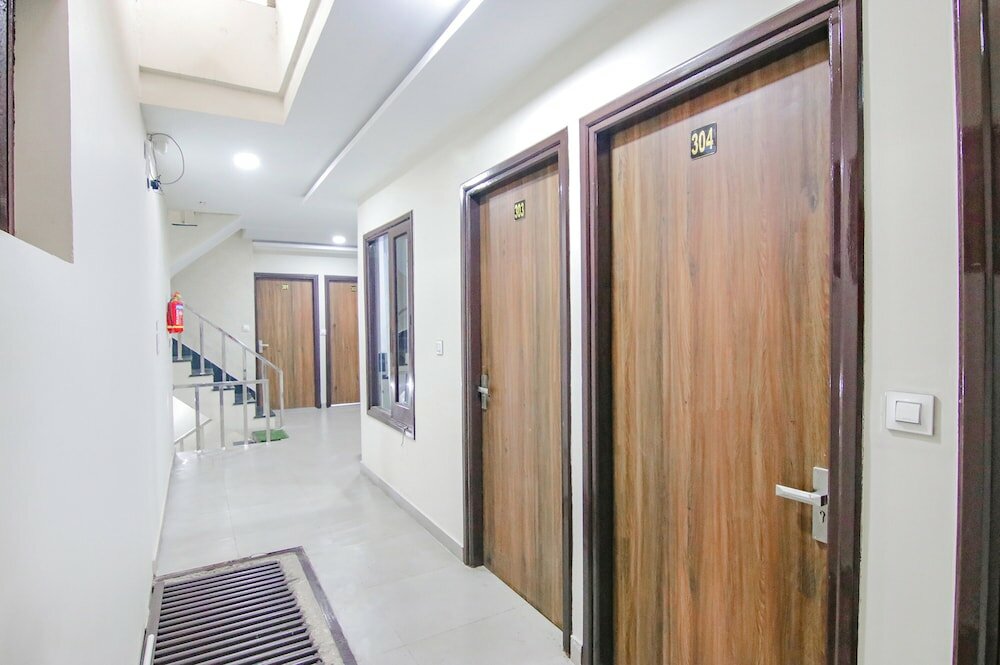 Фото Fabhotel Golden Gate